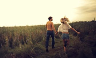 Kesäflirtti vai aitoa rakkautta?